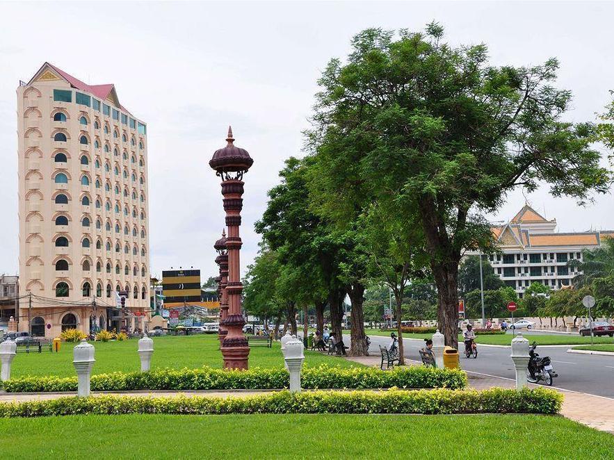 La Varenne Phnom Penh Exterior photo